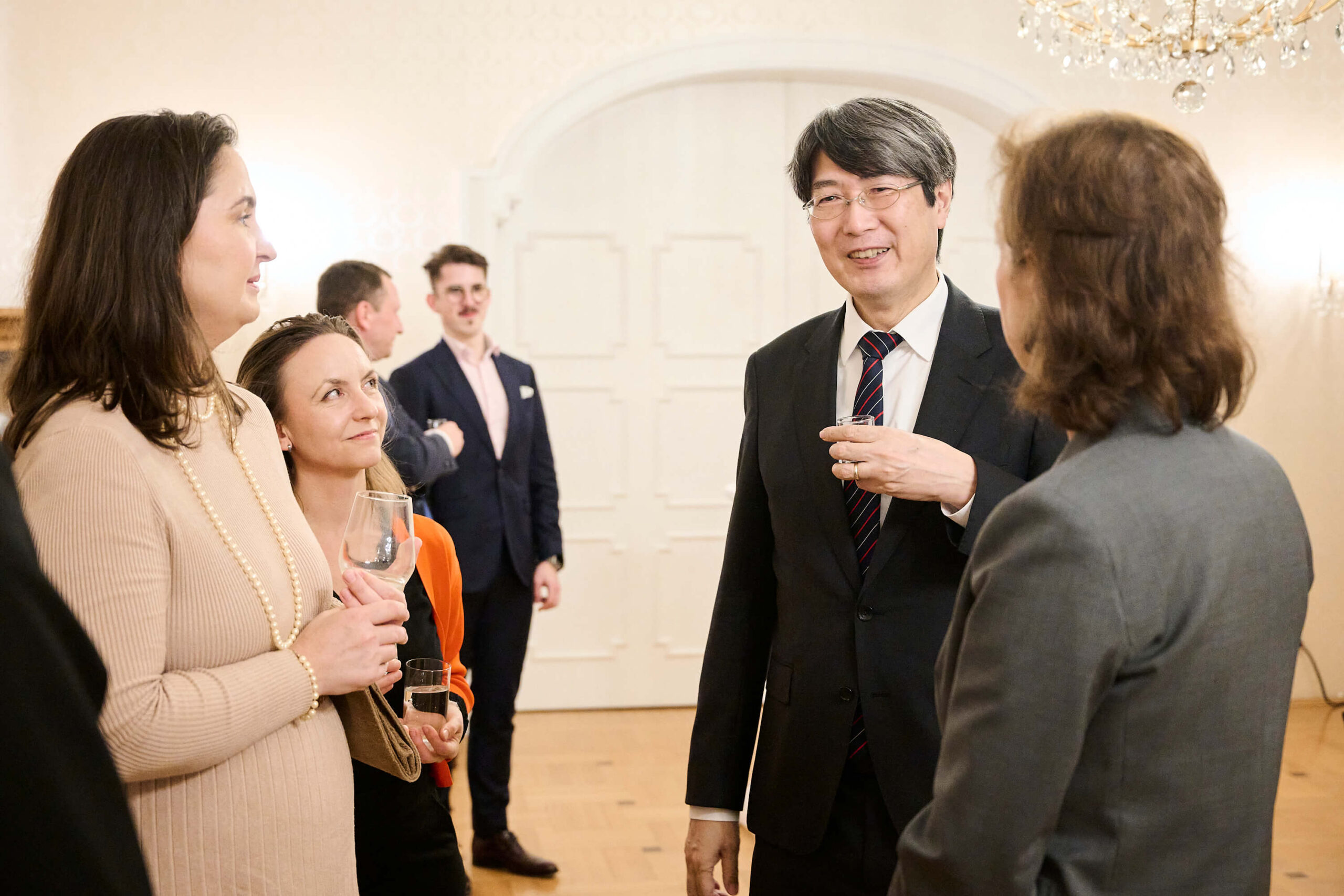 j-pharm-kirschbluetengespraeche-8